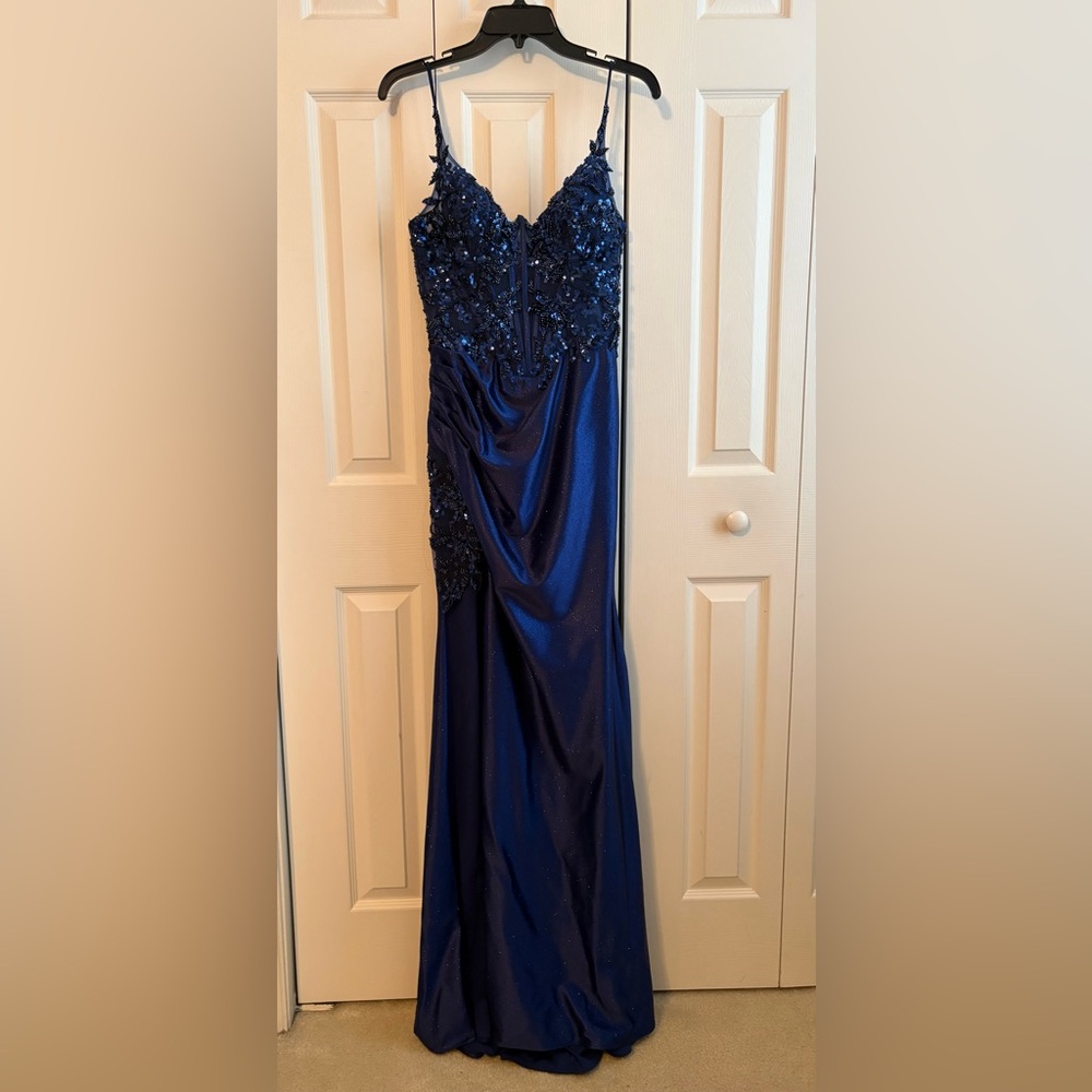 Elegant Navy Blue Gown with Beaded Details